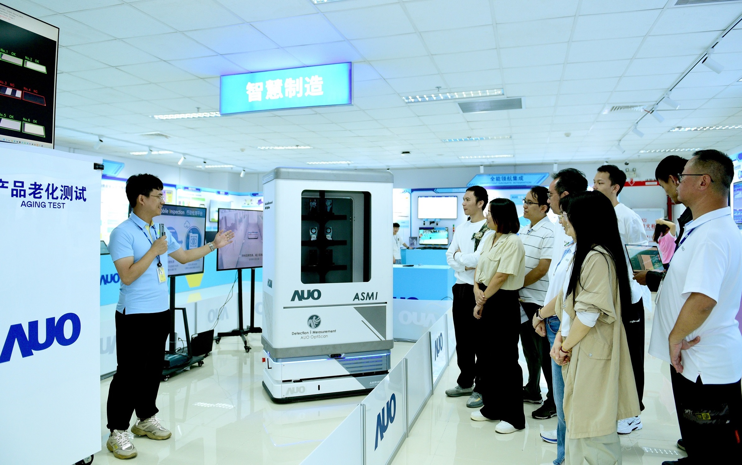 沐鸣2平台厦门将5G+ABC沐鸣2串联生产管理全流程，打通研发、采购、生管、制程、设备、质量等产品全生命周期制造流程，完成数字化设计、智慧供应链、智能座舱、全流程设备管理、数据驱动优化、智慧在线检测、智慧品管等自适应生产模式升级